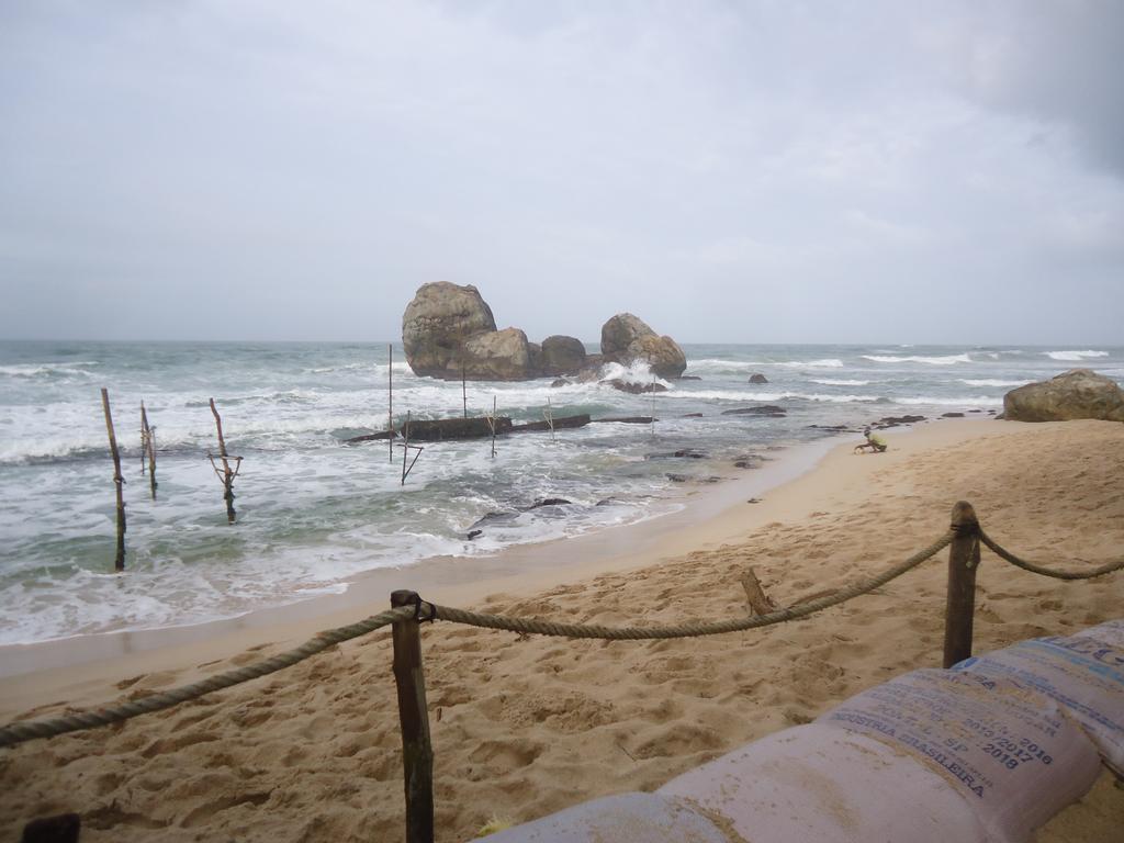 Sanaya Homestay Tangalle Exterior photo